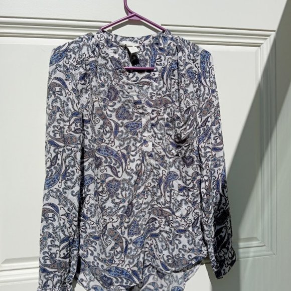 White/Paisley-Patterned V-Neck Blouse - Women's US Size 2 - Picture 2 of 5